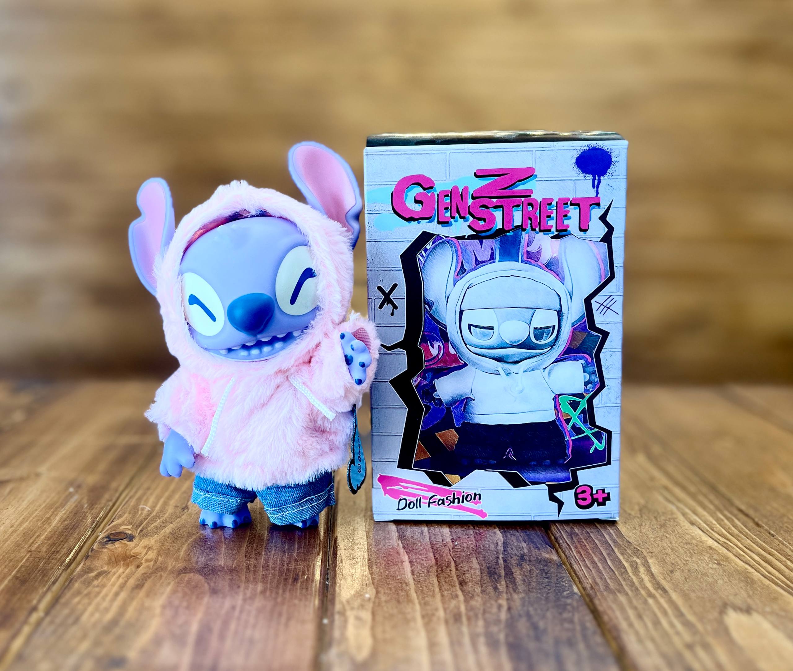 عروسک سورپرایزی استیچ استریت (Stitch Street Surprise Toy)