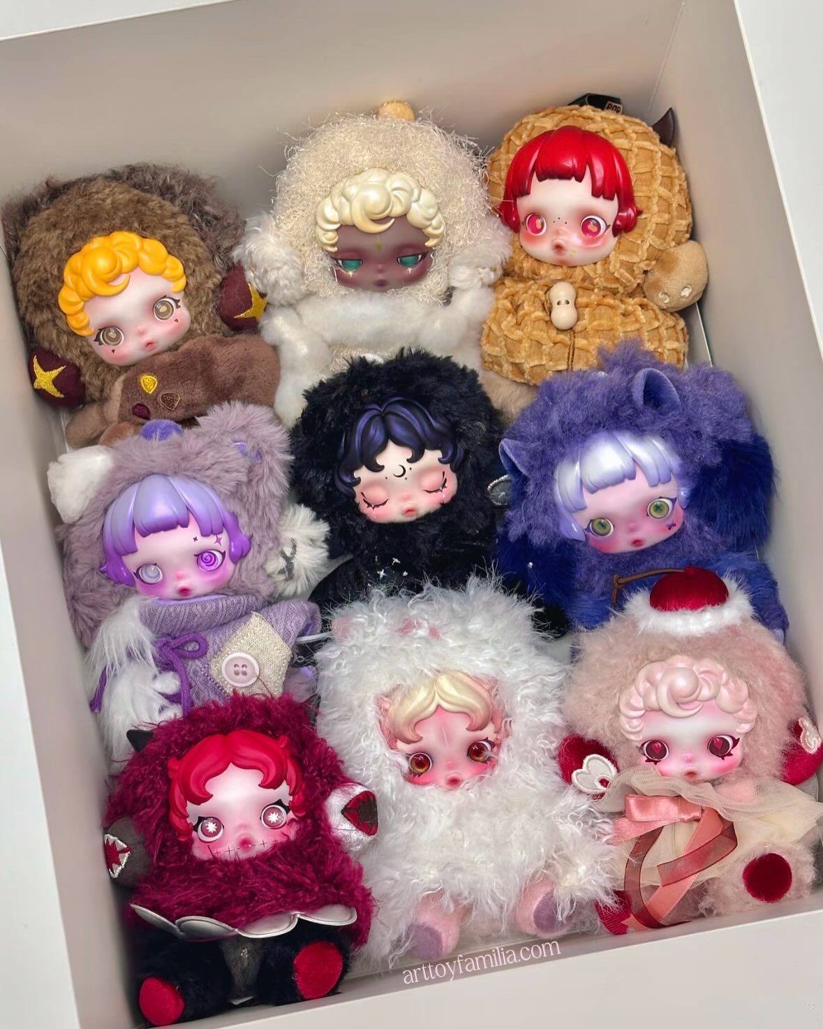 عروسک سورپرایزی اسکول پاندا سری-۳ (Skull Panda Surprise Doll Series-3)