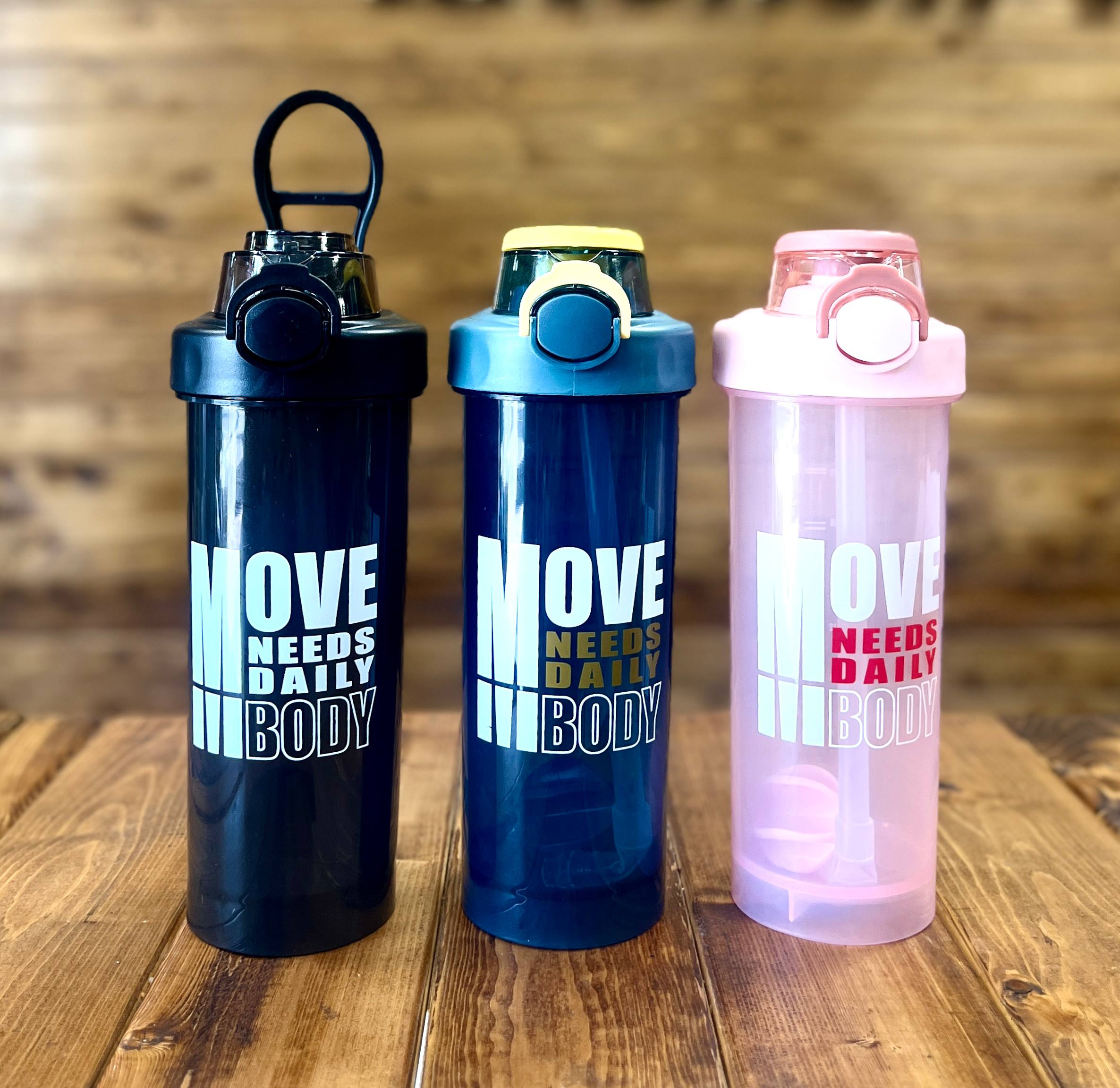 شیکر باشگاهی مدل Move